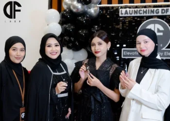 DF LUXE Luncurkan Lip Mousse Inovatif untuk Bibir Tropis dan Kering