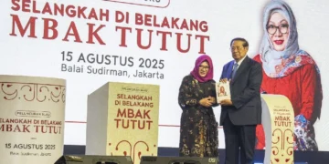 Selangkah di Belakang Mbak Tutut": Cermin Nilai Lintas Generasi dalam Perjalanan Hidup Seorang Tokoh_Womanindonesia.co.id