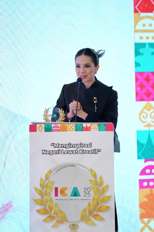 Menginspirasi Masyarakat, Chef Devina Hermawan Diganjar Penghargaan ICA 2025_womanindonesia.co.id