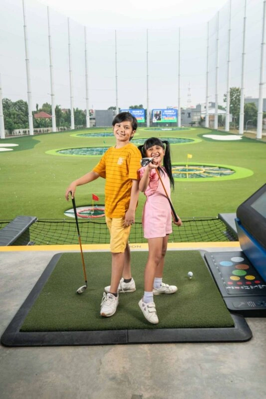Dari Olahraga ke Hiburan: Topgolf Jakarta, Spot Baru Anak Muda Jakarta 6 Dari Olahraga ke Hiburan: Topgolf Jakarta, Spot Baru Anak Muda Jakarta Selatan_womanindonesia.co.id