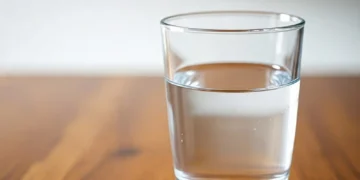 ⁠Ini Manfaat Konsumsi Air Minum yang Dimasak_womanindonesia.co.id