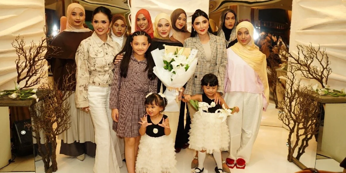 Noora by Aurel Hermansyah Rilis Koleksi yang Rayakan Ritme Mekar Perempuan 1 Noora by Aurel Hermansyah Rilis Koleksi yang Rayakan Ritme Mekar Perempuan_womanindonesia.co.id