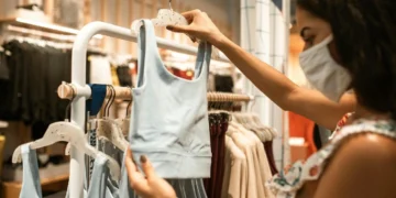 Tips Tampil Stylish dengan Budget Affordable_Womanindonesia.co.id