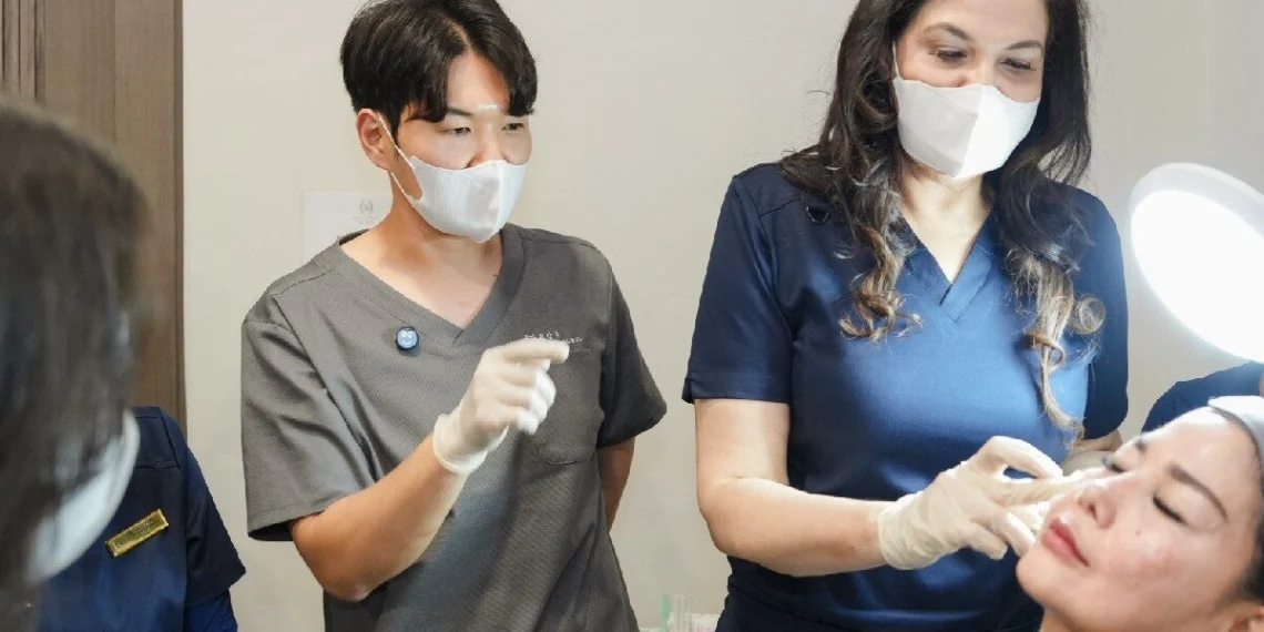 Raih Certified Juvelook Injector, dr. Geeta Perkuat Standar Treatment Collagen Stimulator di Indonesia 1 Raih Certified Juvelook Injector, dr. Geeta Perkuat Standar Treatment Collagen Stimulator di Indonesia_Womanindonesia.co.id