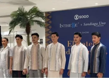 INTRESSE X Sandiaga Uno - Trunk Show bertajuk "Elevated Eid Essentials", menampilkan koleksi baju muslim tenun modern. (photq by. Intresse)