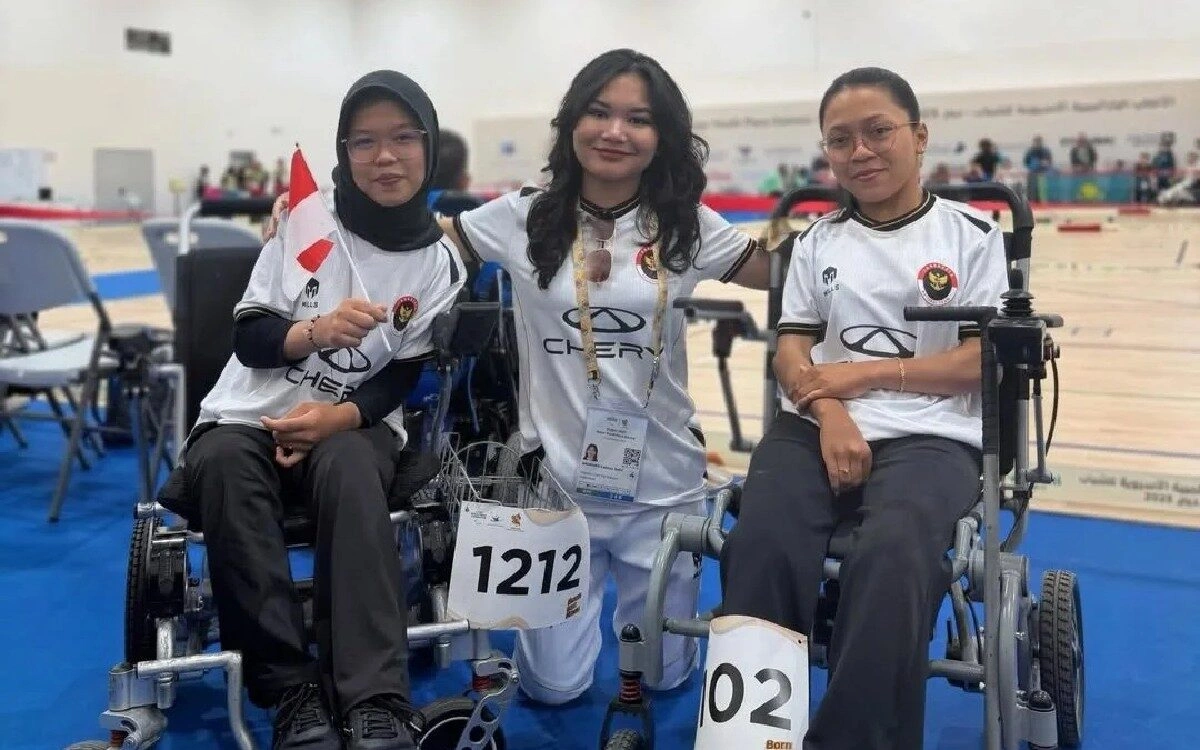 Cahaya Manthovani Buktikan Usia Bukan Penghalang untuk Memimpin_Womanindonesia.co.id 