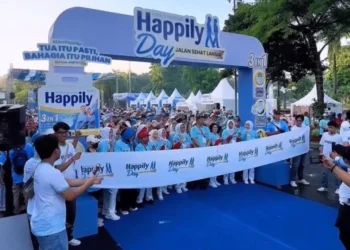 Happily Day 2026,Dorong Gaya Hidup Aktif dan Bahagia Bersama Ribuan Lansia di Kota Surabaya 2 Penyelenggaraan Happily Day 2026 di Kota Surabaya yang dihadiri oleh ribuan lansia